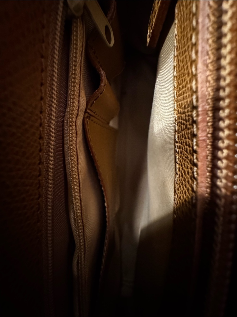 Made in Italy Nordstrom Tan Genuine Leather Tote with Circular Metal Accent - Picture 12 of 14